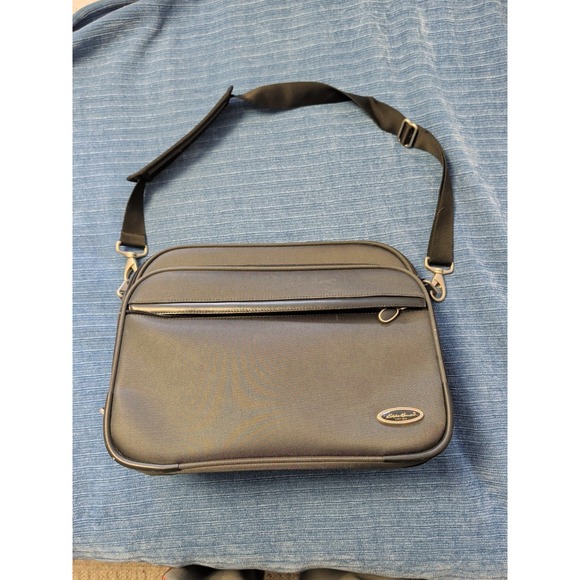 Eddie Bauer Handbags - Eddie Bauer‎ Carry On Bag